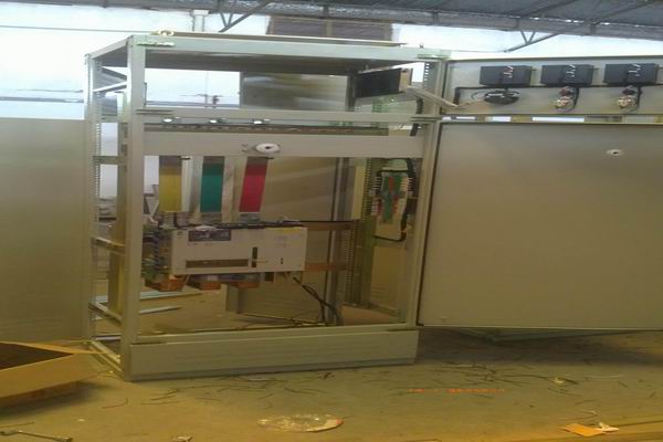 双塔控制柜-3683品牌总闸控制柜的使用原则